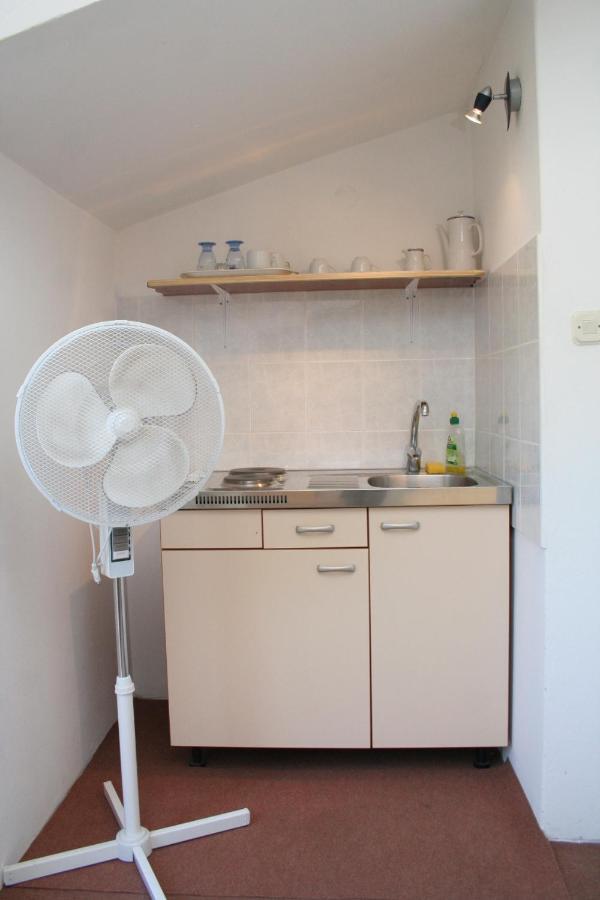 Apartments By The Sea Trpanj, Peljesac - 257 ภายนอก รูปภาพ